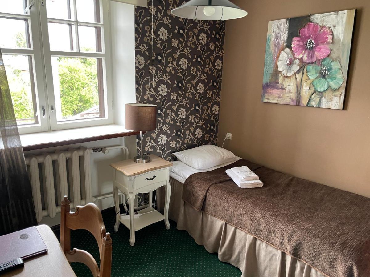 Vikerkaare Villa Тарту Екстериор снимка