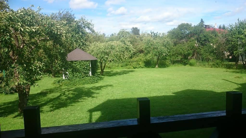Vikerkaare Villa Тарту Екстериор снимка